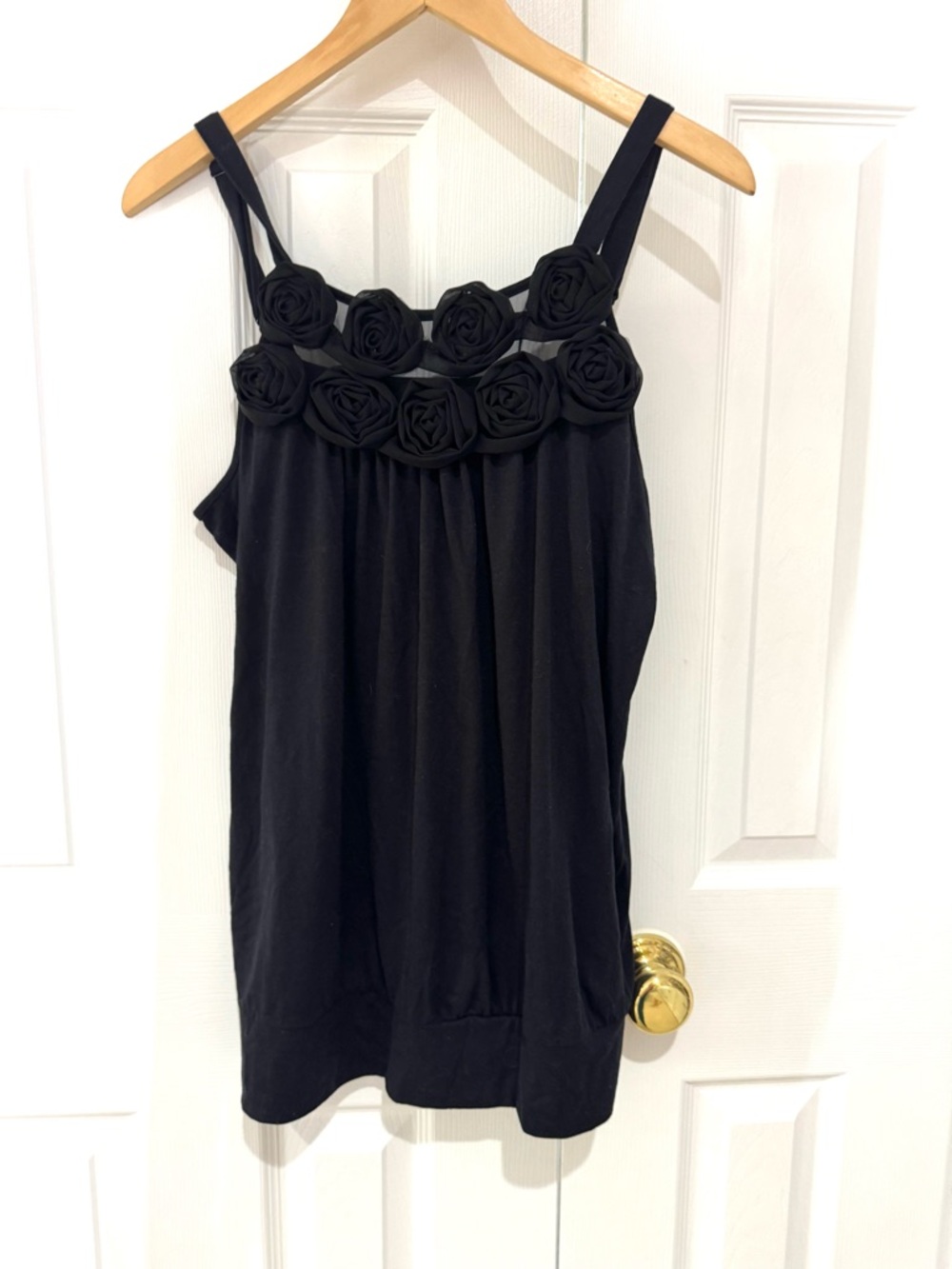 NWT 1X / 14-16 Lane Bryant Floral Rosette Black Tank Top - Women Dressy